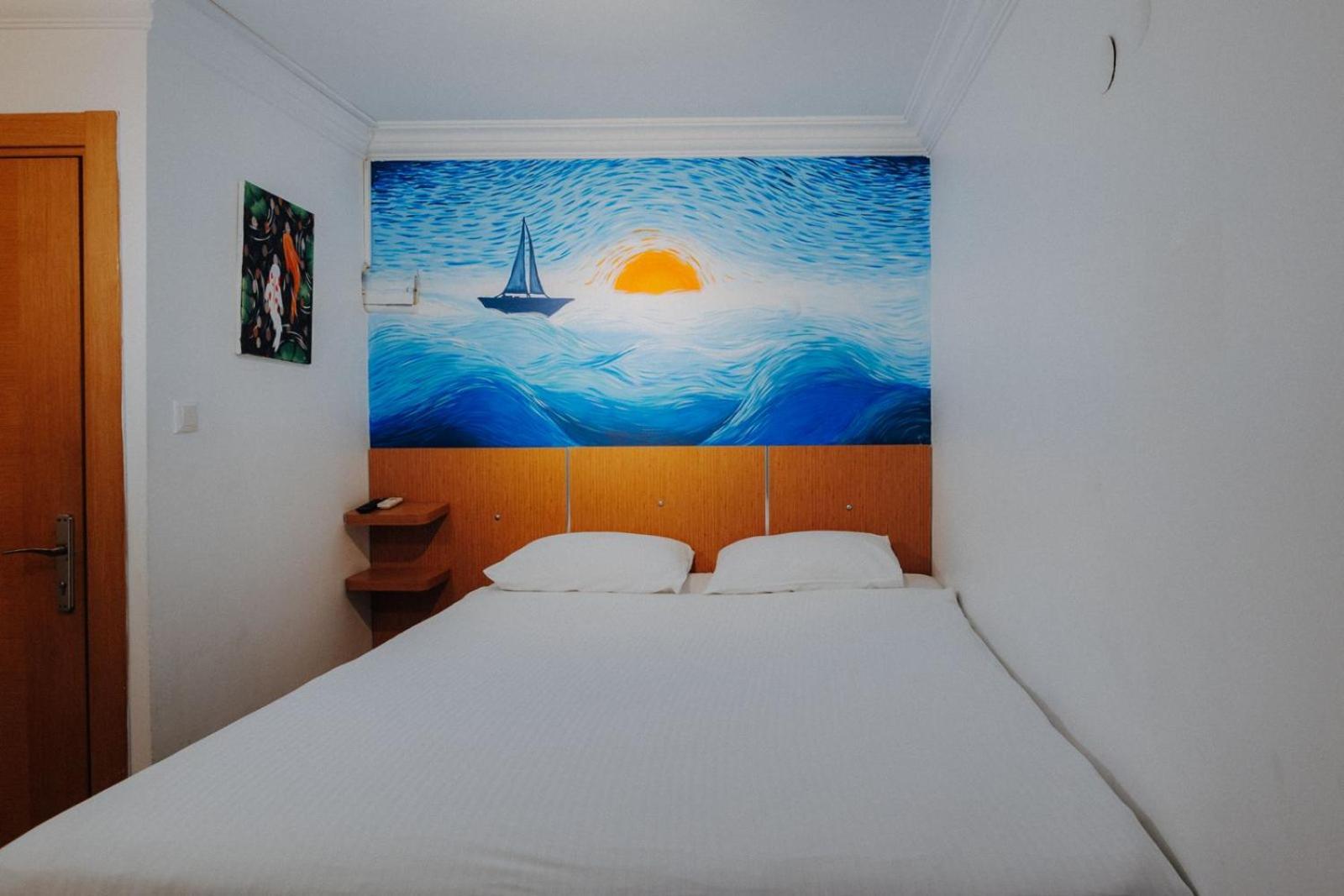 Deniz Pansiyon İzmir Eksteriør bilde